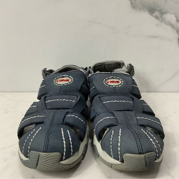 Sandals_&_Flip_Flops